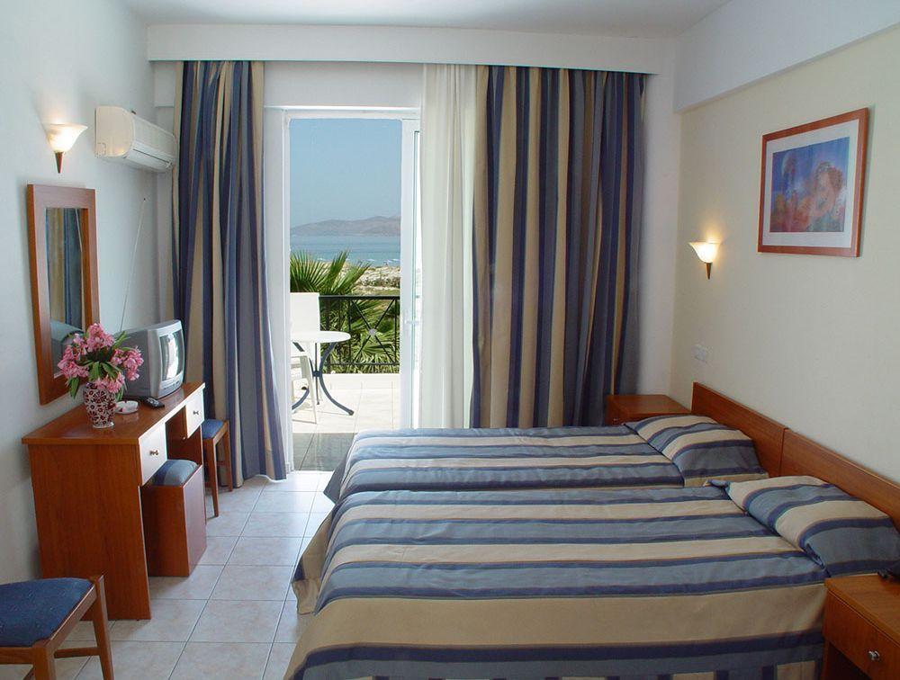 Cavo D' Oro Hotel Marmari  Room photo