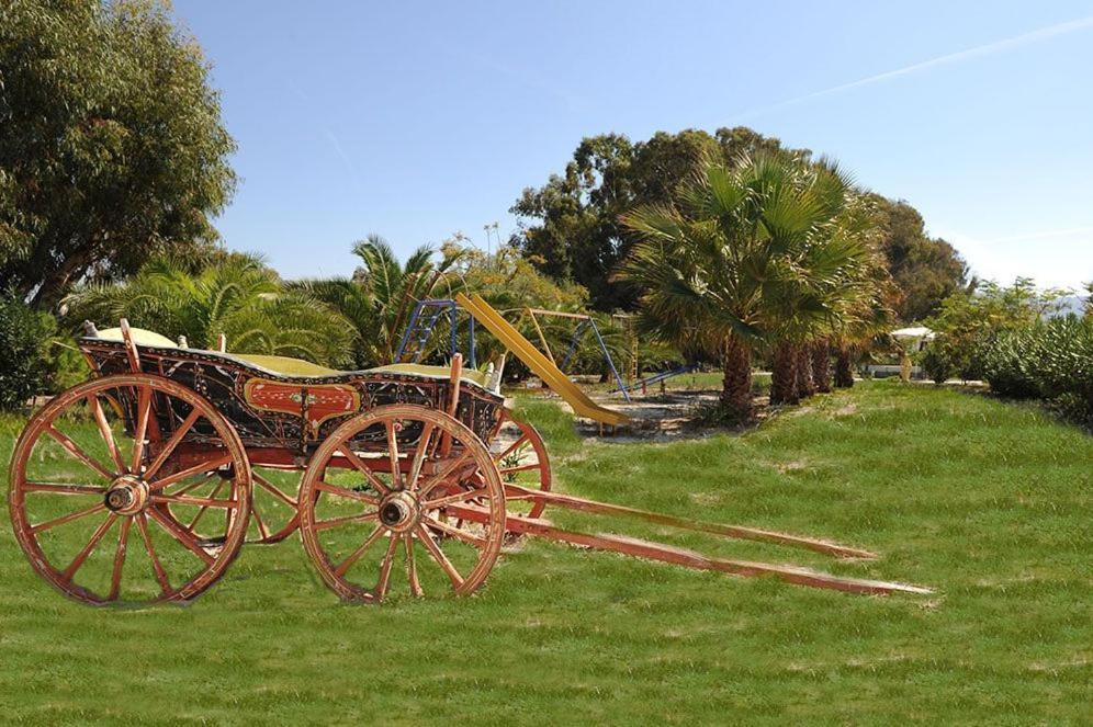 Cavo D' Oro Hotel Marmari  Exterior photo