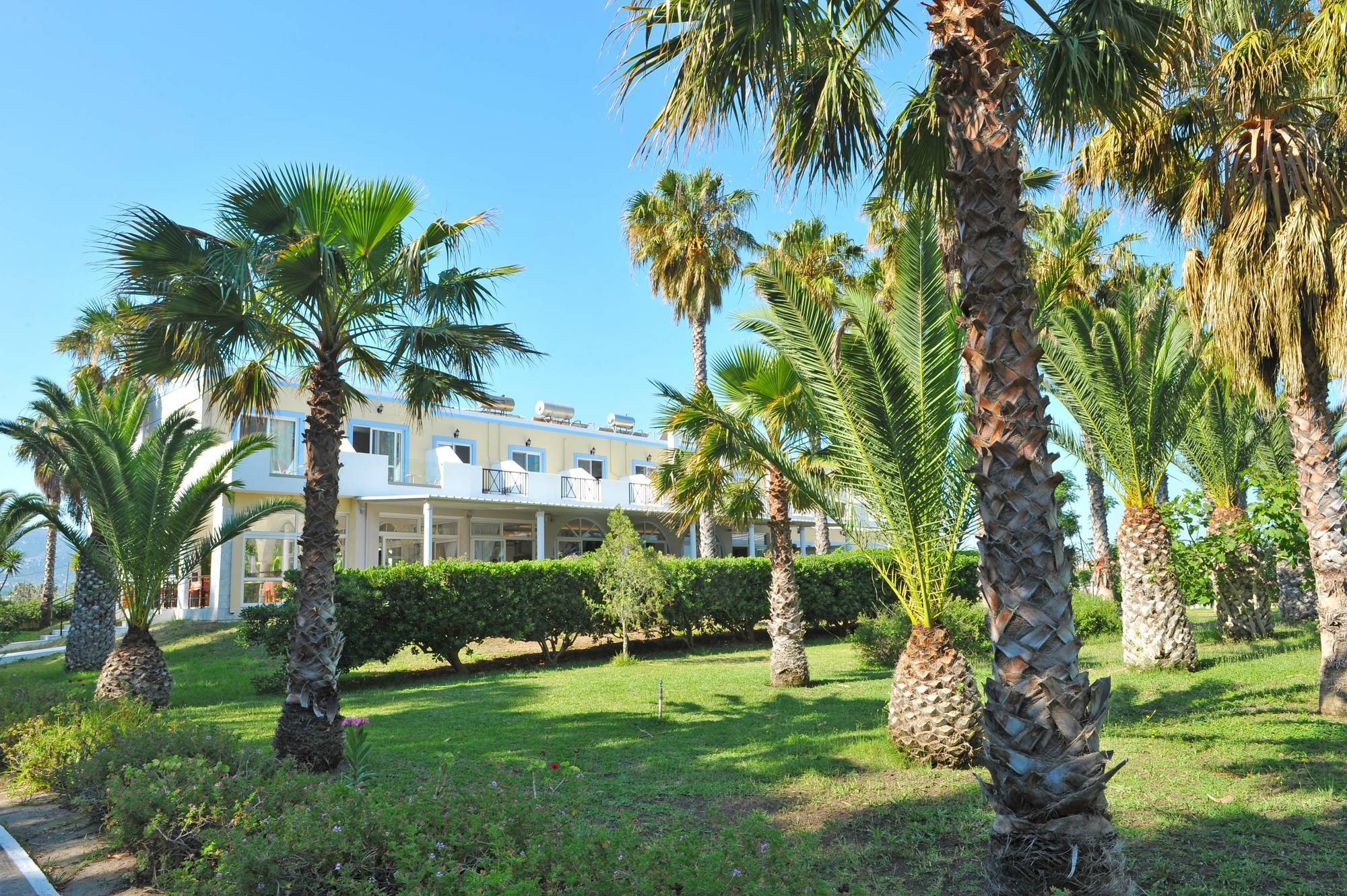 Cavo D' Oro Hotel Marmari  Exterior photo