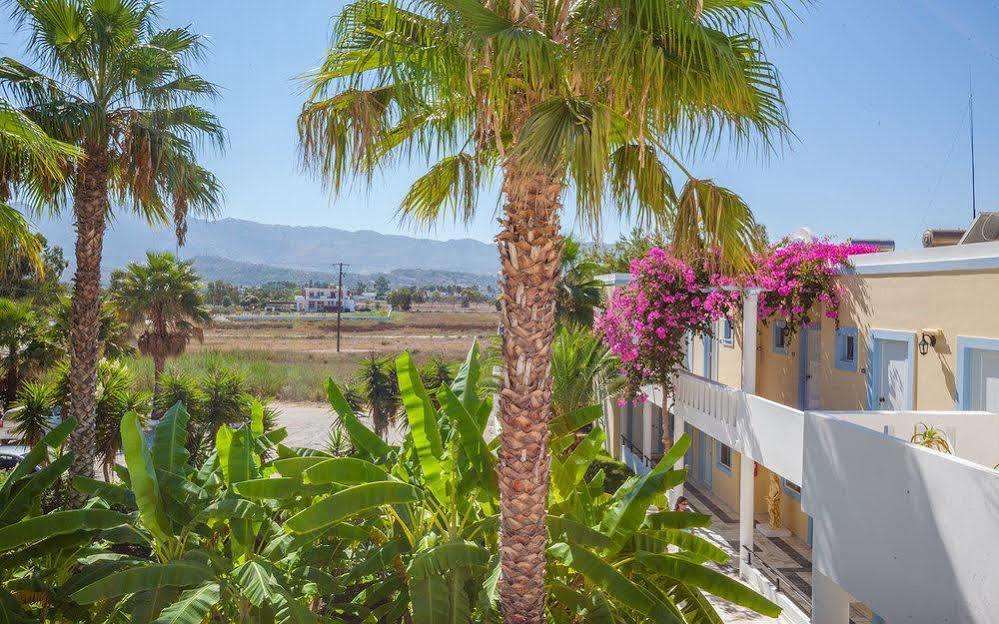 Cavo D' Oro Hotel Marmari  Exterior photo